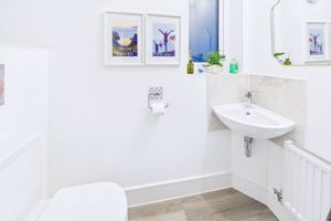 W/C- click for photo gallery